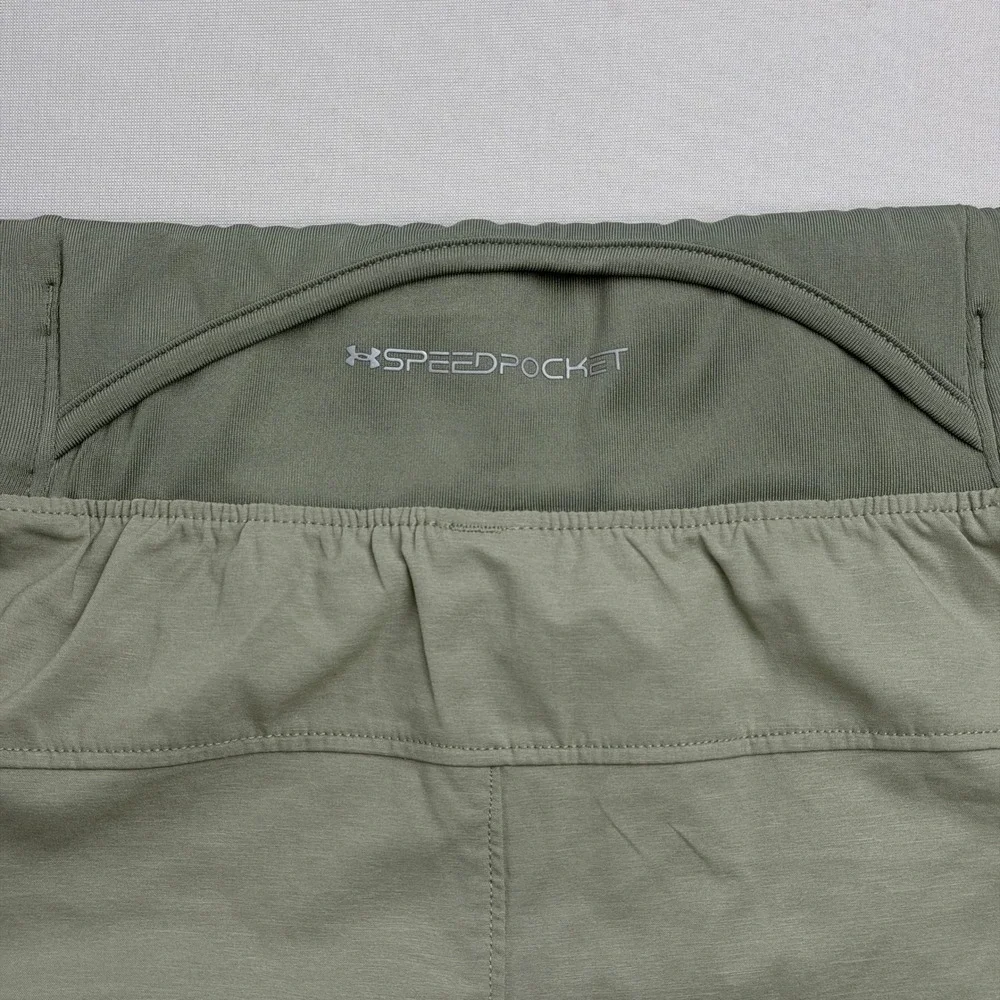 Under Armour Speedpocket Shorts Womens M Green Excellent Running Athletic